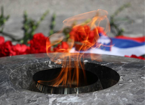 В Словении неизвестные затушили Вечный огонь у памятника павшим Сынам России