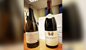 Французы отправили Байдену две бутылки бургундского вина с просьбой отменить пошлины на него