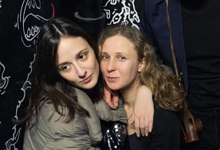 Люся Штейн и Мария Алёхина (справа). Фото © Instagram / lcshtn
