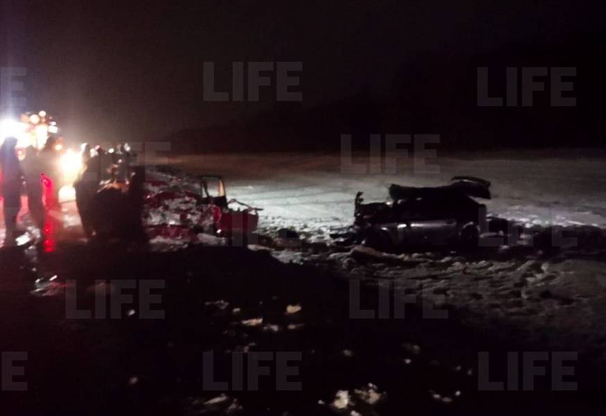 Машины загорелись. Четыре человека погибли в аварии в Саратовской области