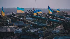 Танки — из прошлого, беспилотники — из будущего. ВСУ могут начать массированное наступление на Донбасс