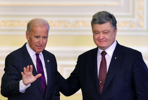 На Украине завели новые уголовные дела против Байдена и Порошенко