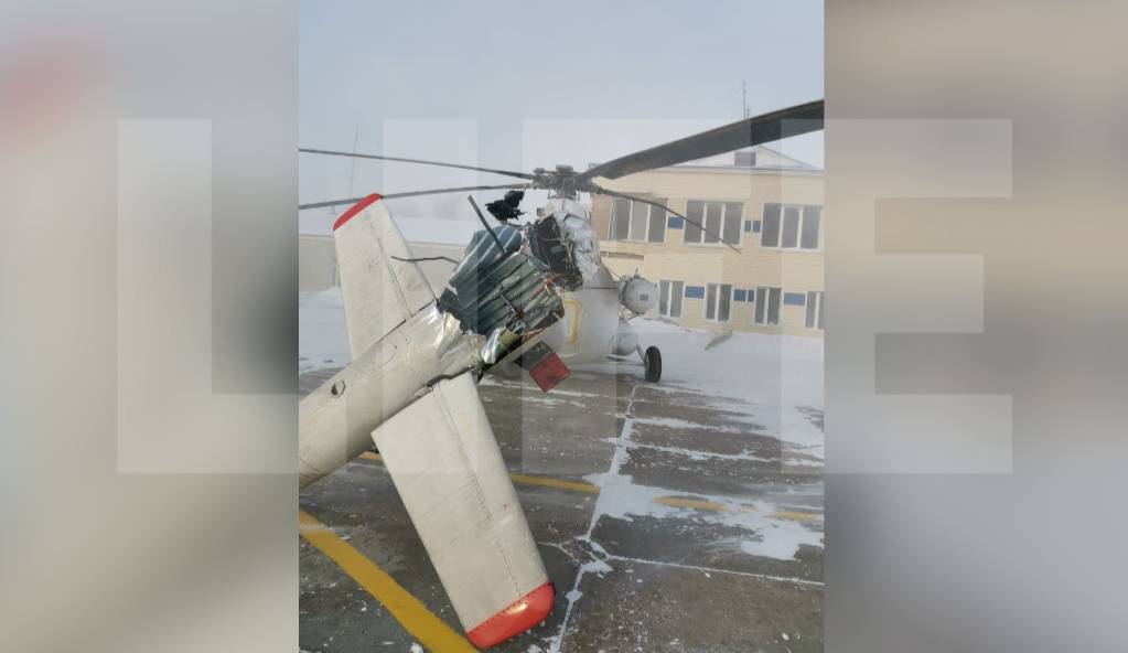 Лайф публикует фото повреждений вертолёта, врезавшегося в здание аэропорта в Красноярском крае