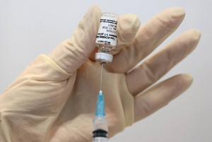 В Минздраве рассказали, когда начнут изучать эффективность вакцины "Спутник V" при раке