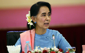 В Мьянме неизвестные задержали президента и главу правительства — нобелевского лауреата