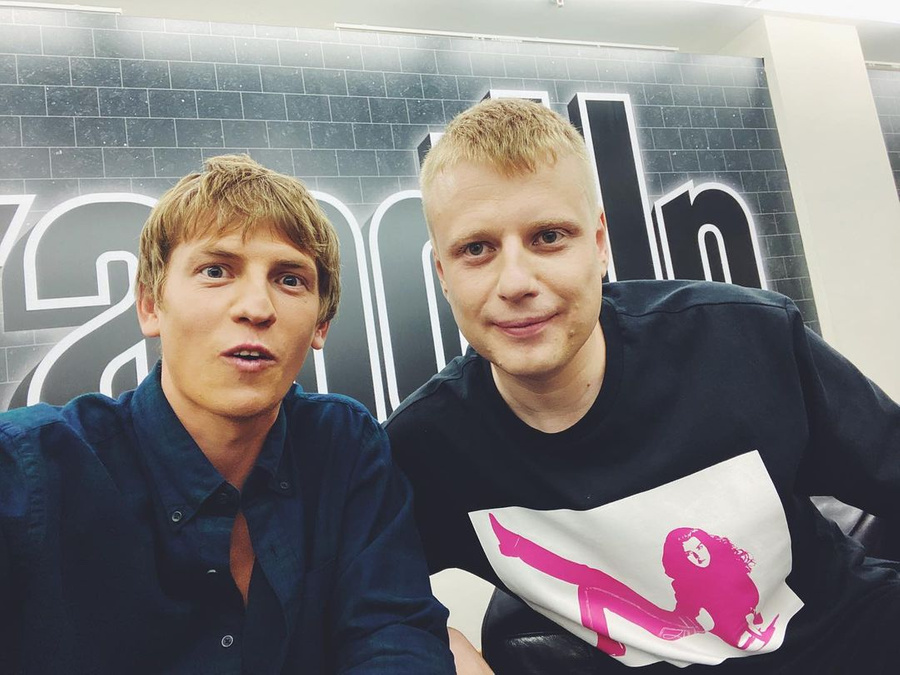 Алексей Щербаков (слева) и Слава Комиссаренко. Фото © Instagram / Слава Комиссаренко