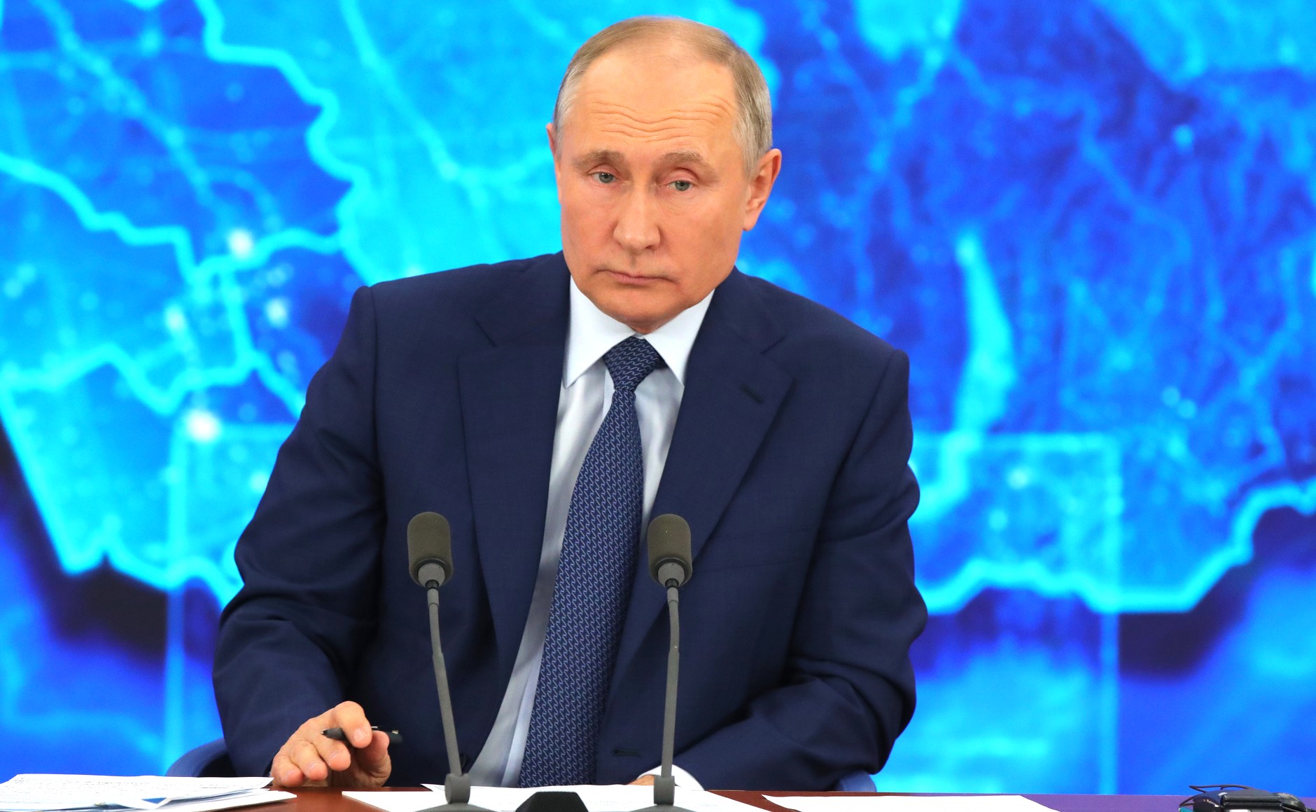 "Это обоюдоострое орудие": Путин ответил на угрозы Запада национализировать "дочки" "Газпрома"