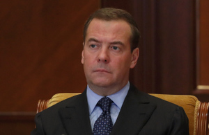 "За гранью понимания". Медведев раскритиковал "Твиттер" за блокировку аккаунта Трампа