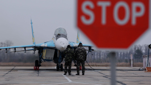 Помогите кто чем может: зачем Украина просит США и НАТО продать старые истребители
