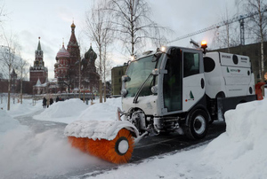 Дептранс рассказал о ситуации на дорогах Москвы после снегопада