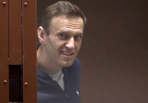 Майора полиции заподозрили в продаже сведений для расследования о Навальном