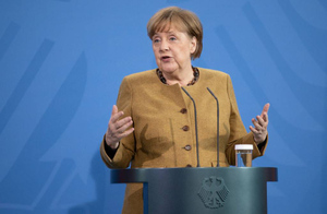 Меркель назвала условие победы над коронавирусом в мире