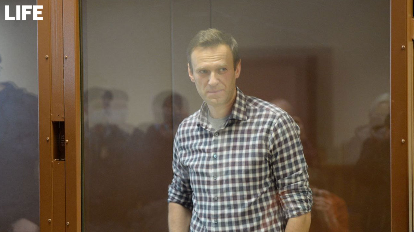 В Бабушкинском суде Москвы началось заседание по делу Навального