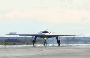 Лётчик-испытатель раскрыл возможности российского беспилотника С-70 "Охотник"