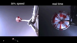 NASA показало видео посадки ровера Perseverance на Марс с его борта