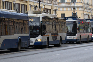 В России запретили высаживать из общественного транспорта детей-безбилетников 