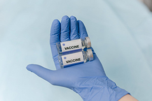 Российская компания создаёт вакцину против нового штамма ковида