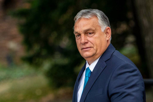 Премьер Венгрии призвал не связывать политическую критику с поставками энергоресурсов