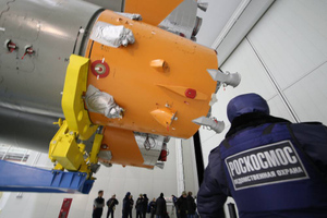 "Роскосмос" приостановит испытания двигателей, чтобы передать кислород медикам