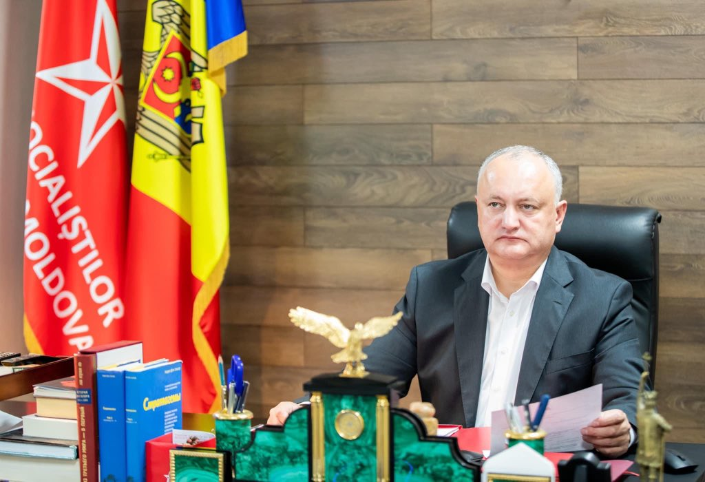 Додон заявил об упущенном кабмином Молдавии шансе по договору с "Газпромом"