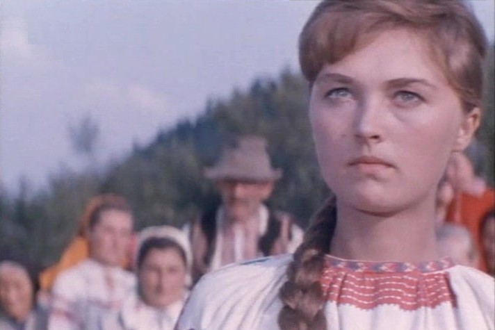 Людмила Купина в своей первой и самой главной роли в фильме "Трембита" (1968).Фото © kino-teatr.ru 