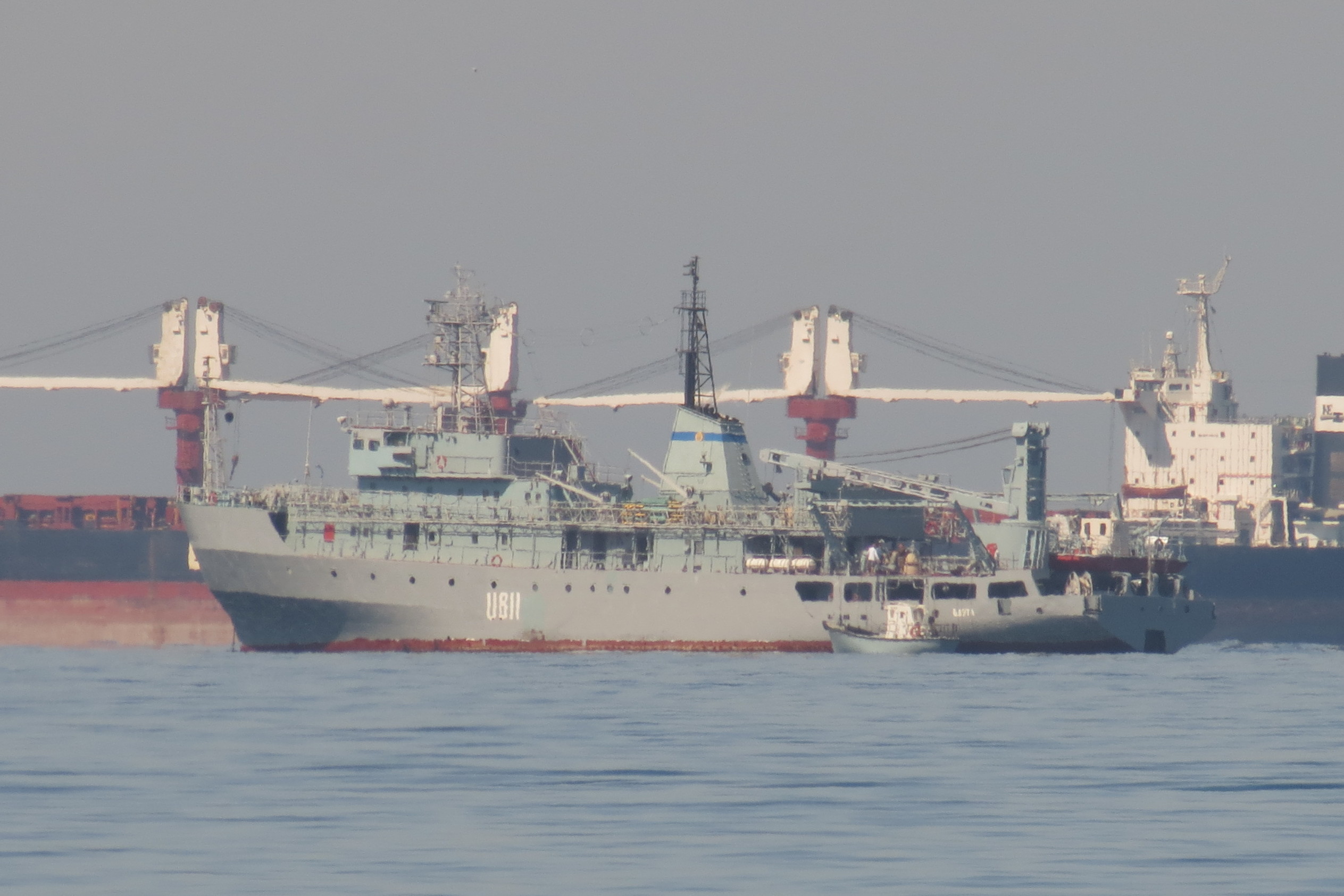В Чёрном море терпит бедствие украинское судно