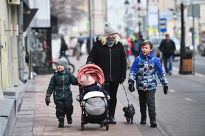 Правительство выделит ещё около 6 млрд рублей на выплаты многодетным семьям