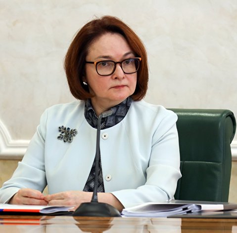 <p>Я покупаю в интернет-магазинах с доставкой, и, конечно, я заметила, что средний чек у меня вырос больше, чем показатель средней инфляции. Действительно, это произошло. Цифру не буду называть, но это больше, чем мы видим по общему показателю инфляции. Безусловно, личная инфляция у каждого больше, чем росстатовская. Этот разрыв между психологическим восприятием и реальной инфляцией, конечно, сейчас большой</p>