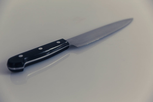Сержант-контрактник обезоружил и задержал грабителя с ножом в супермаркете Новосибирска