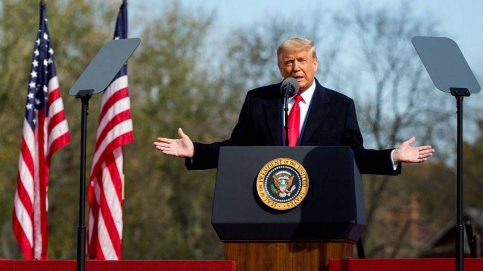 Трамп подал в суд, чтобы защитить секретность архивов о его работе