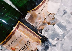 Дефицита шампанского на Новый год в России не будет