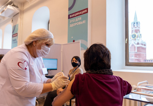 Песков заявил о доле ответственности государства в ситуации с вакцинацией от коронавируса