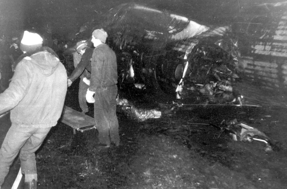 Последствия катастрофы самолёта Ту-134 в Куйбышеве 20 октября 1986 года. Фото © В.В. Фрыгина / tushinetc.livejournal.com