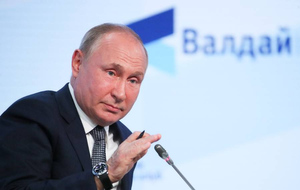 Путин сравнил европейцев с волком из русской сказки