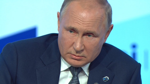 Путин поздравил главреда "Новой газеты" Муратова с Нобелевской премией мира