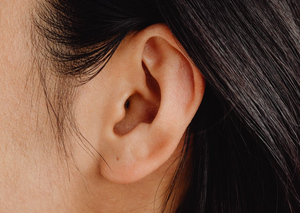 Учёные подтвердили способность ковида вызывать тяжёлые нарушения слуха