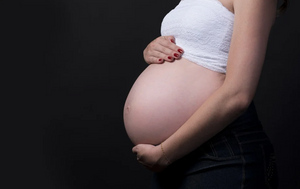 В России каждый день от ковида умирают в среднем две беременные женщины