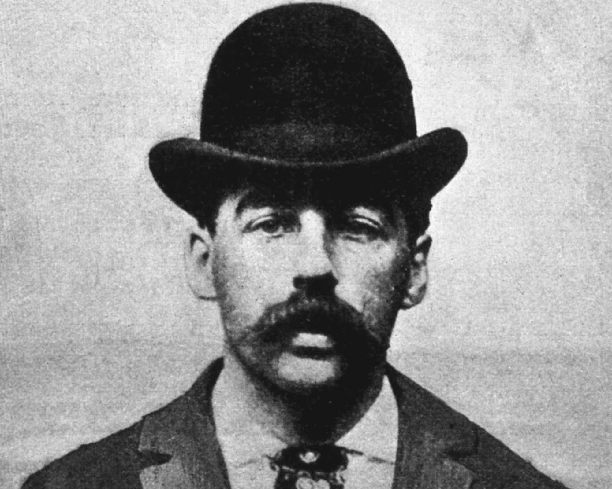 Полицейский снимок Холмса. Изображение © Wikimedia Commons