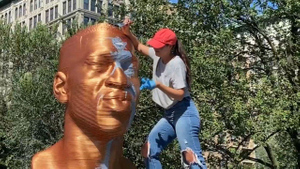 Памятник Джорджу Флойду в Нью-Йорке облили краской второй раз за четыре месяца