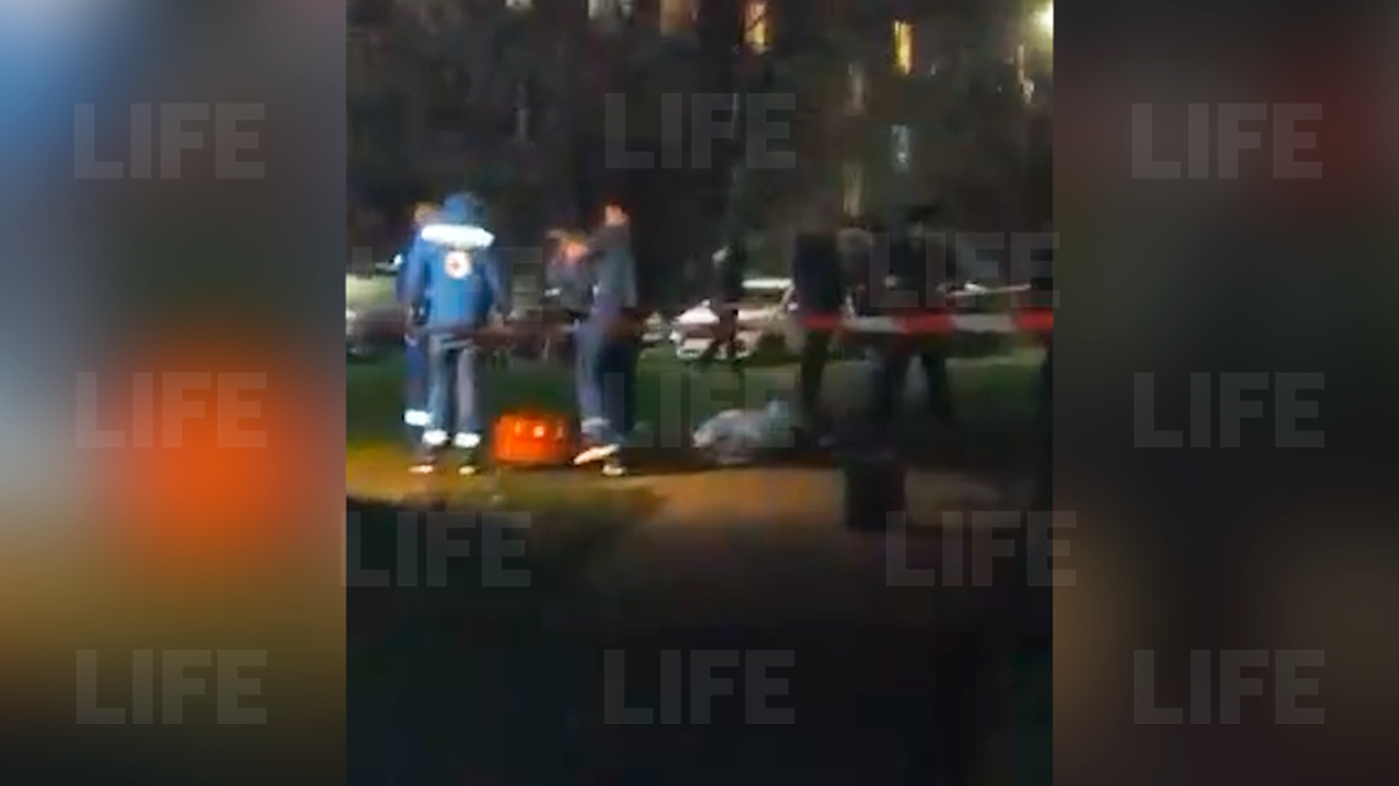 В Санкт-Петербурге застрелили мужчину во дворе жилого дома