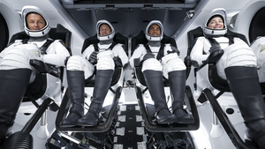 В NASA попросили возвращающихся на Землю астронавтов "ходить под себя"