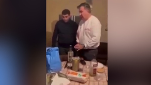 Водка, хинкали и наручники: Появилось видео задержания Саакашвили во время застолья