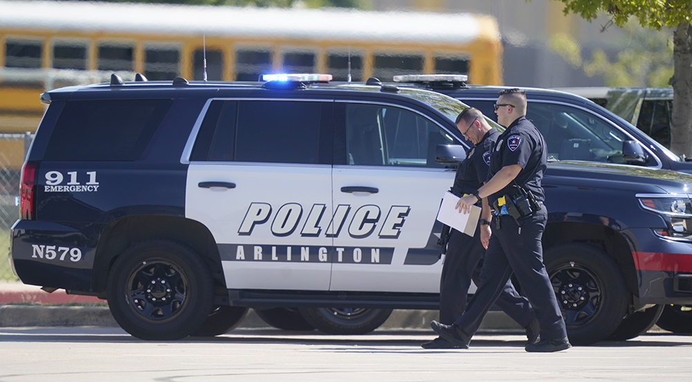 Задержан подозреваемый в стрельбе в школе в Техасе