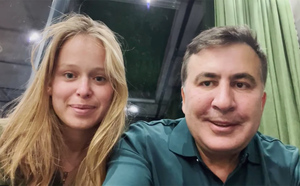 Блондинка за углом: Любовный треугольник Саакашвили, или Кто такая Лиза Ясько 