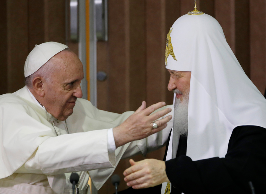 Папа римский Франциск и Патриарх Московский и всея Руси Кирилл. Фото © ТАСС / АР
