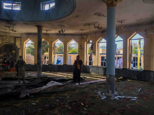 Талибы осудили взрыв в мечети в Афганистане и пообещали наказать виновных