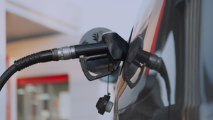 К 1 декабря увеличатся темпы роста цен на бензин: на чём основан такой прогноз и сколько будет стоить топливо на заправках