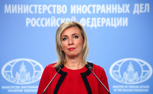 "Жёстко он поставил США на место": Захарова шуткой ответила на слова Зеленского о том, кому не будет платить Украина