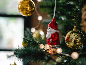 Психолог Наумова назвала плюсы отправки писем Деду Морозу и веры в новогоднего волшебника