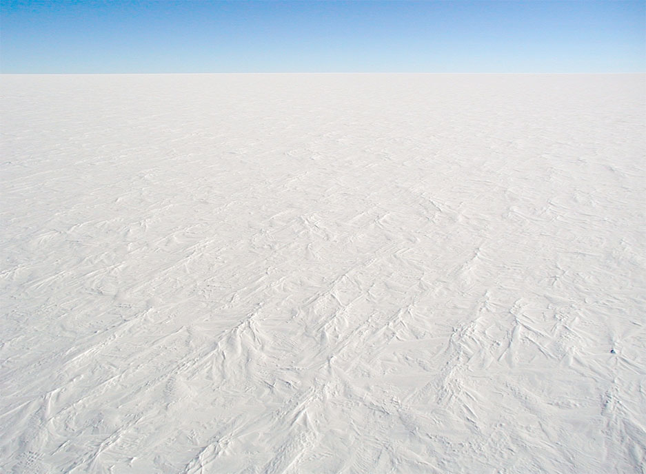 Типичный пейзаж Антарктиды. Фото © Wikipedia